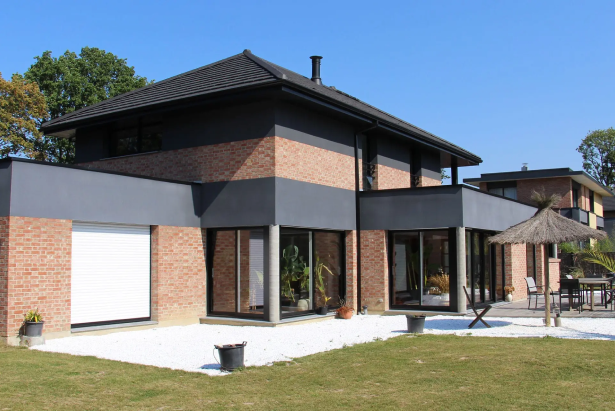 Construction d’une maison haut-de-gamme : quel est le prix au m2 ?