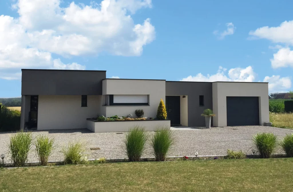 Pourquoi opter pour une maison cubique de plain-pied ?