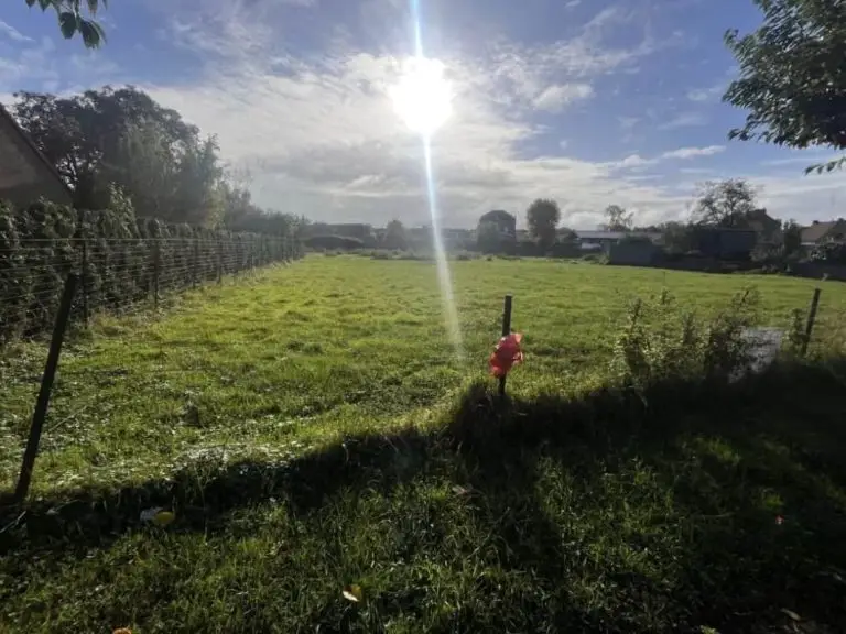 Terrain de 913 m² à Maing