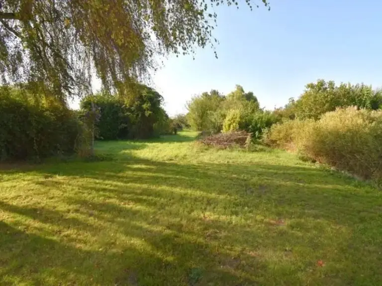 Terrain de 1000 m² à Baisieux