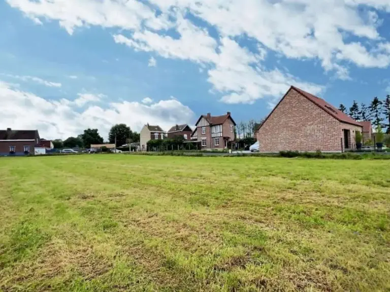 Terrain de 777 m² à Cysoing